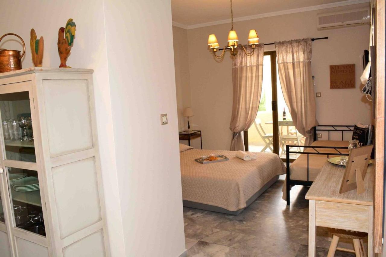 Aelia Houses Agia Marina  Екстер'єр фото
