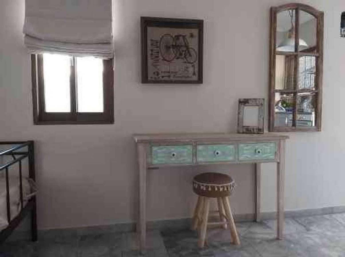 Aelia Houses Agia Marina  Екстер'єр фото